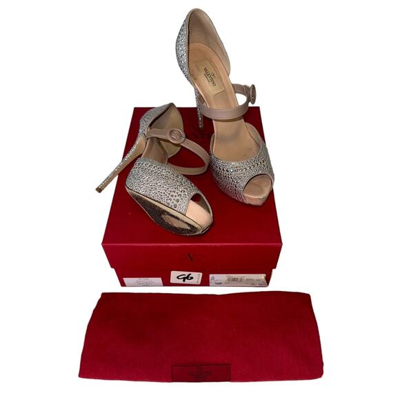 Valentino Micro Stud Beige Suede Mary Jane D'Orsay Stiletto Heels Size 39.5 - Picture 1 of 14